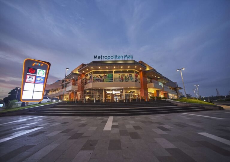 Mall Mtropolitan Metland Transyogi